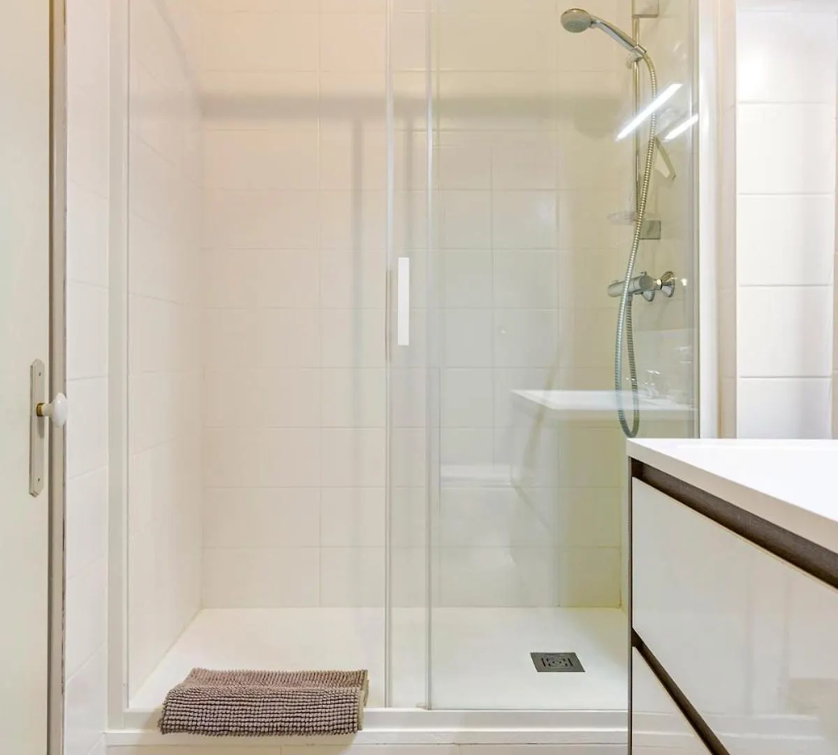 Magnifique Appartement Renove Bagneres-de-Bigorre Apartment