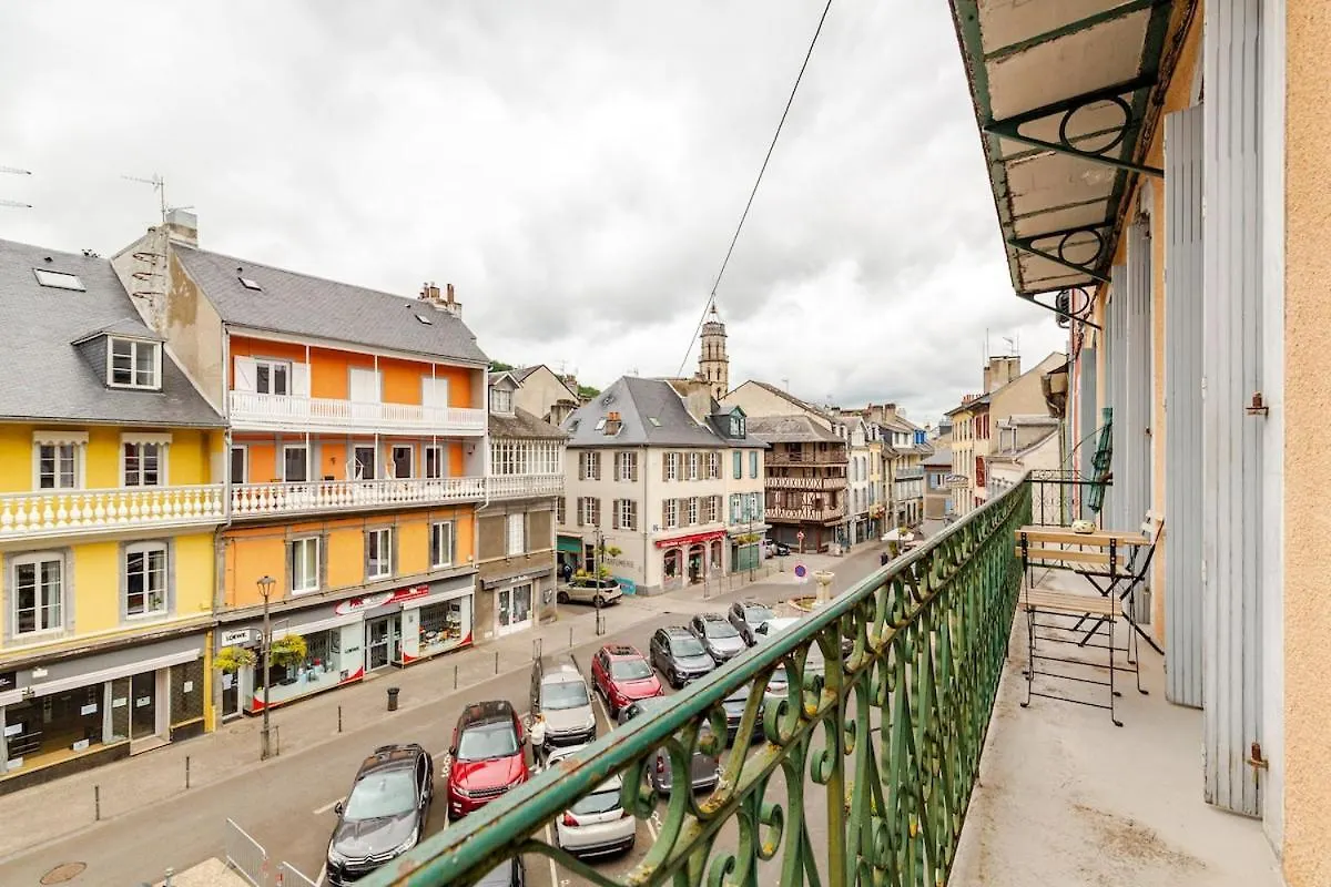 Apartment Magnifique Appartement Renove Bagneres-de-Bigorre